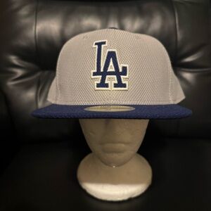 New Era Gray 59FIFTY Cap size 8 LA Dodgers